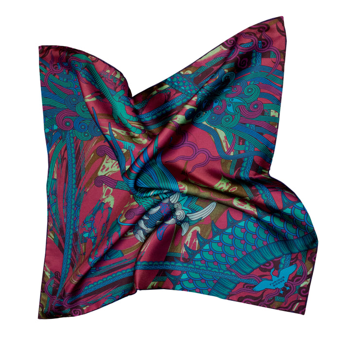 A timeless, classical design, 100% silk, sustainable modern fashion