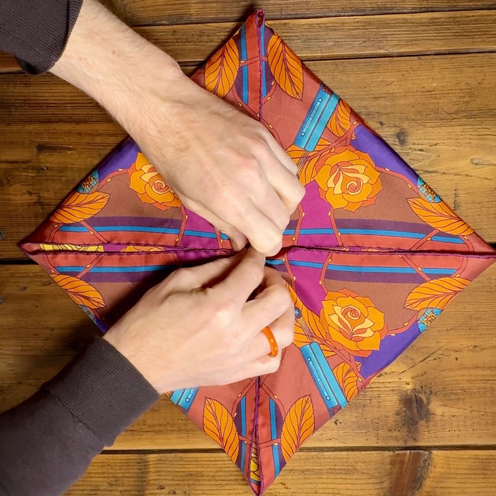 Pocket Square Tutorial – The Rose Fold